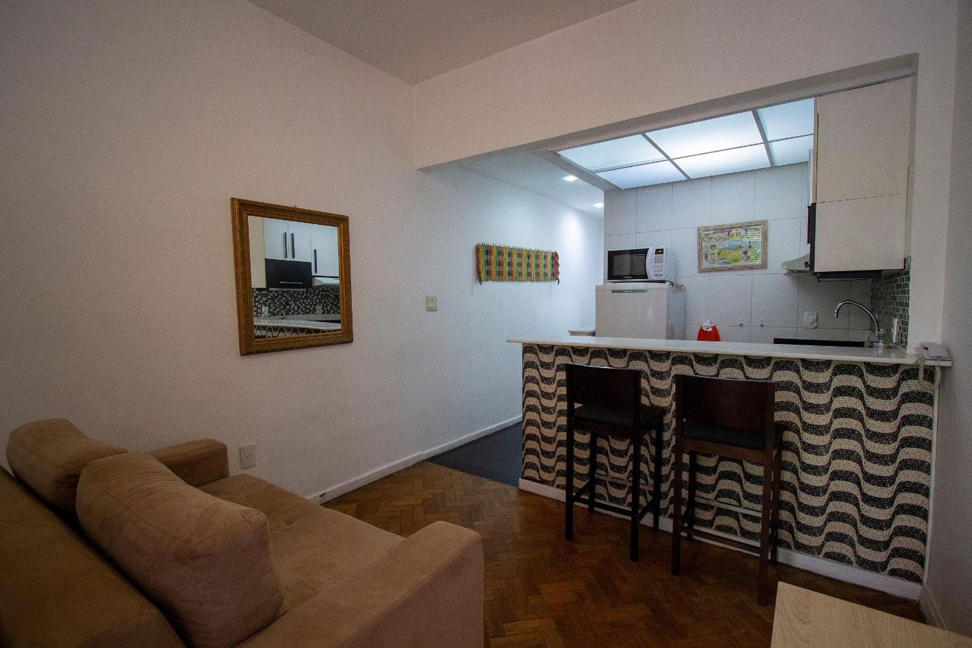 Copacabana - Lindo Apartamento Na Quadra Da Praia Рио-де-Жанейро Экстерьер фото