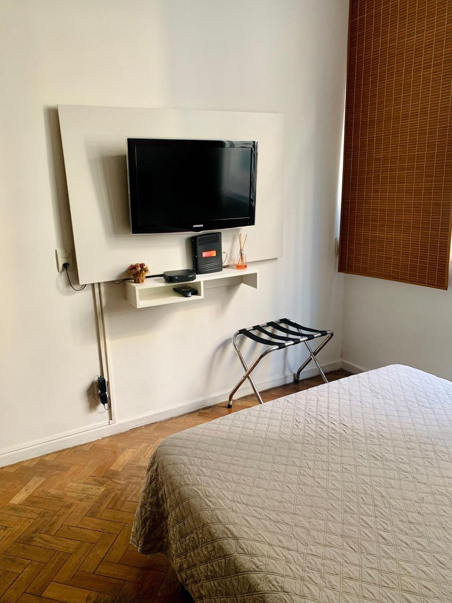 Copacabana - Lindo Apartamento Na Quadra Da Praia Рио-де-Жанейро Экстерьер фото